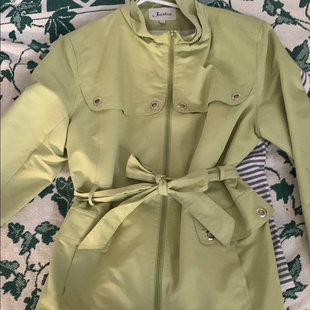 L.L. Bean Green Utility Jacket with Mock Neck and Water-Resistant Fabric